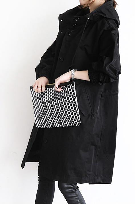 Jaqueta Corta Vento Resistente à Água Oversized com Capuz
